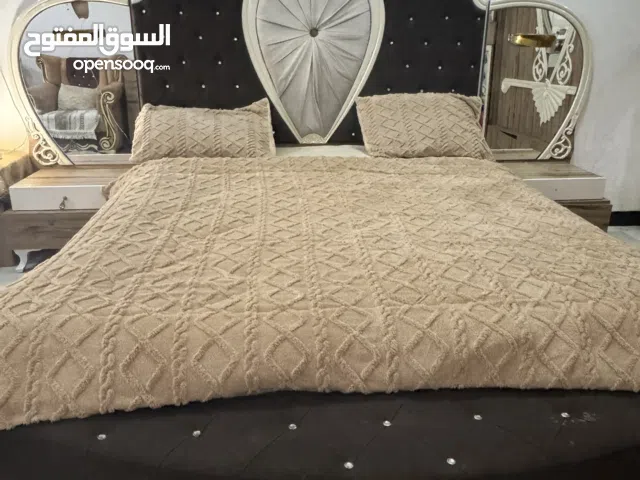 غرفه تركيا للبيع 6 قطع أضراره فقط جامة جربايه مكسوره بدون المندر فقط الغرفه سعره 700 وبيه مجال