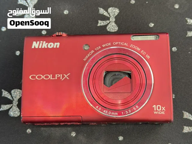 كاميرا نيكون coolpix 10x wide مستعمل مع شحن بدون بطاريه وميموري
