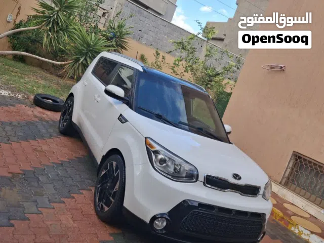 2016 كيا سول SX