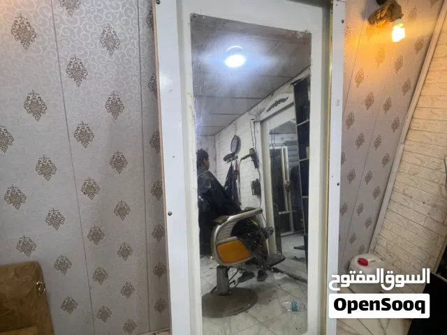 كرسي حلاقه وميز حلاقه