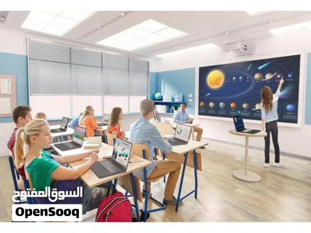 Epson EB 770 Fi interactive smartwatch projector for classrooms