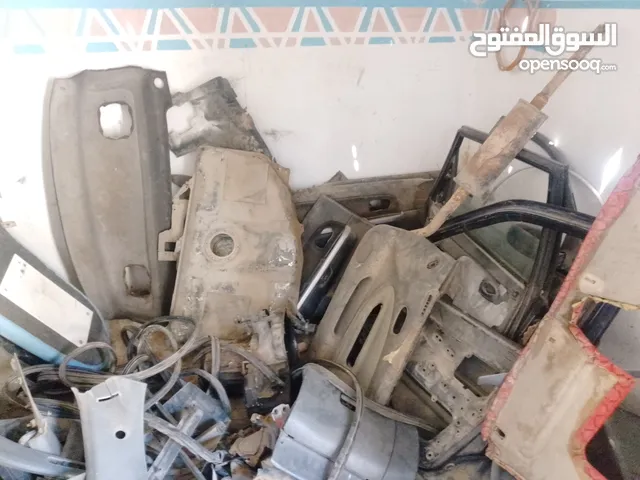 للبيع قطع افانتي 97 كامل وكيا سيفا ون