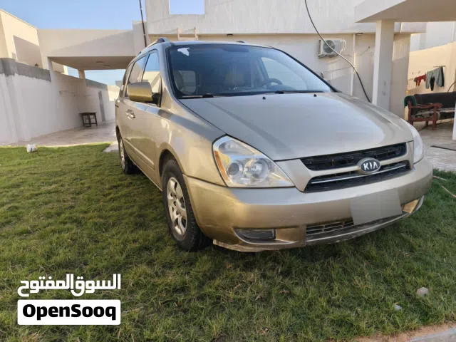 2009 كيا سيدونا LX