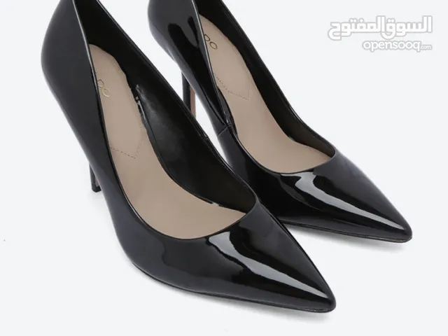 حذاء نسائي ماركة الدو