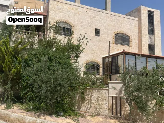 180 m2 4 Bedrooms Villa for Sale in Zarqa Iskan Al Batrawi