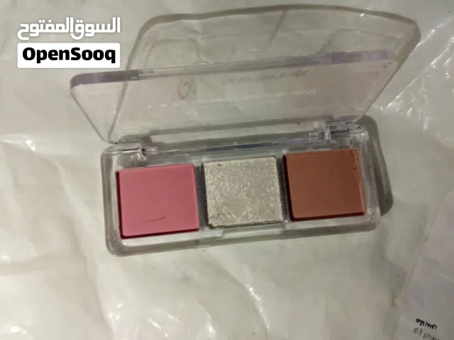 وجبة مكياج جديدة وأصلية تصفية بأرخص الأسعار (مفرد)