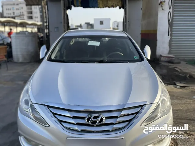 Used Hyundai Sonata in Tripoli