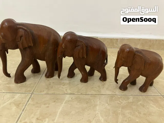 فيلة عتيقة منحوتة يدويًا من خشب الساج  صنع في تايوان  ديكور خشبي من منتصف القرن