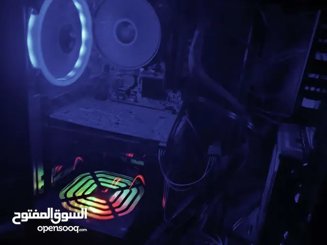 pc للبيع ولع والعب طول