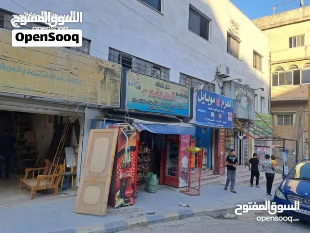 محل للإيجار بجانب مسجد السلط الكبير
