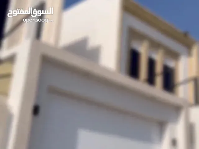 380 m2 5 Bedrooms Villa for Sale in Muscat Al Maabilah