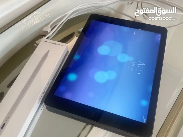 Apple iPad Air 3 256 GB in Al Sharqiya