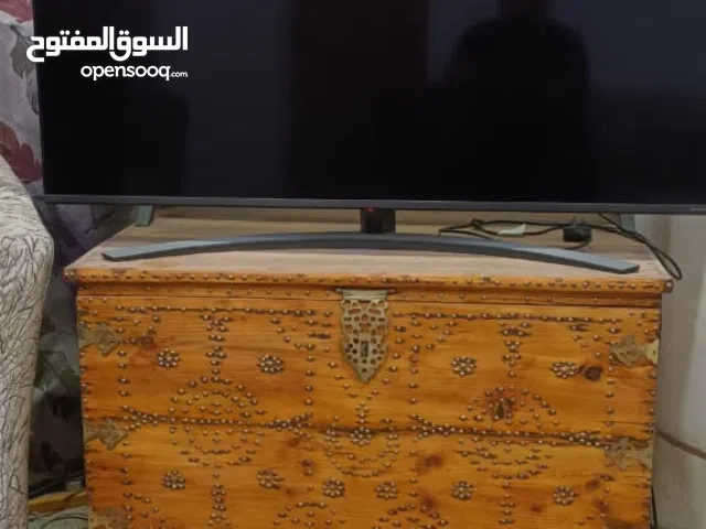 (اقرأ الوصف) صندقجة انتيكة تحفة مال زمان الطيبين أبعادها 92 سم عرض،58 سم عمق،62 سم ارتفاع