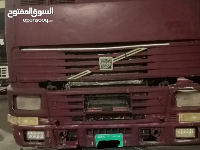 شاحنه فولفو موديل 2000Volvo truck, 2000 model