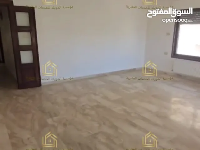 شقة مع روف منفصل في منطقة خلدا