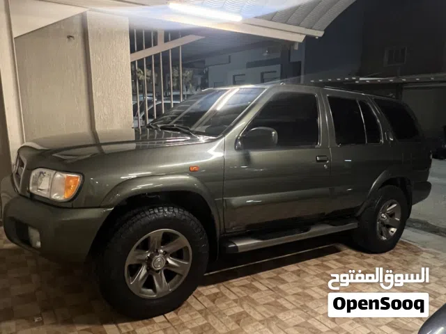 2004 Nissan Pathfinder Standard