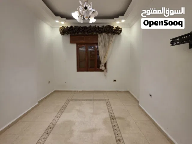 200 m2 4 Bedrooms Apartments for Rent in Tripoli Bin Ashour