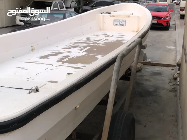 للبيع طراد 23 النورس مصنع جعفر مع مكينه 75ياماها