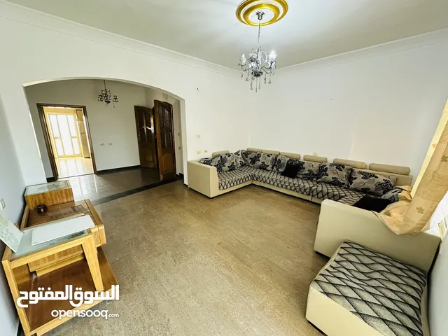 180 m2 5 Bedrooms Apartments for Rent in Tripoli Souq Al-Juma'a