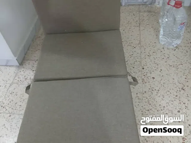 سرير طبي قابل للطي