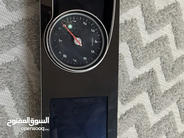 للبيع شاشة مرسيدس
