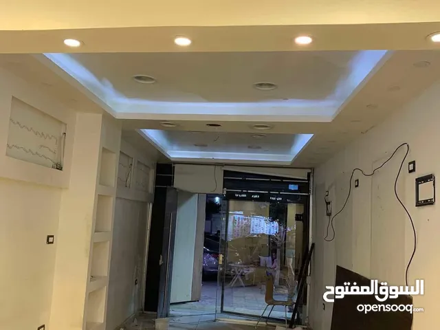 محل الايجار في البيطاش علي شارع الرئس