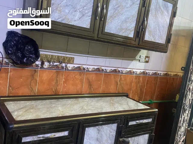 للبيع كاونترالأمنيوم