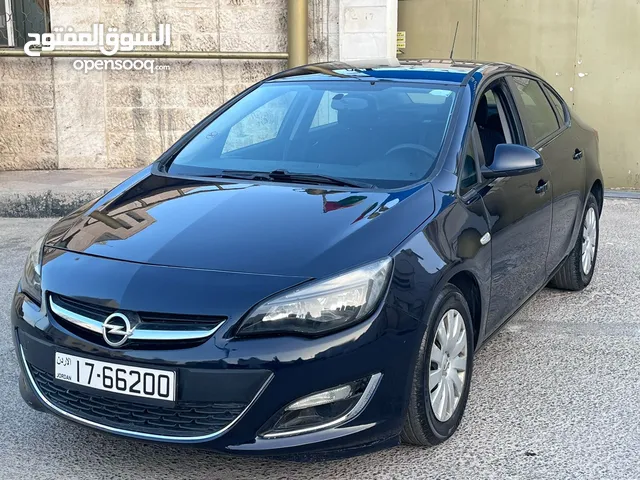 Used Opel Astra in Amman