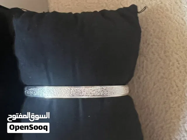 مجموعه أشياء اكسسوارات وساعات