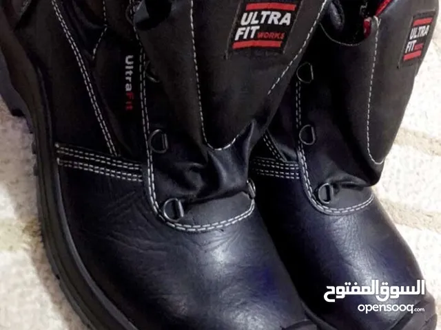 43.5 Sport Shoes in Zarqa