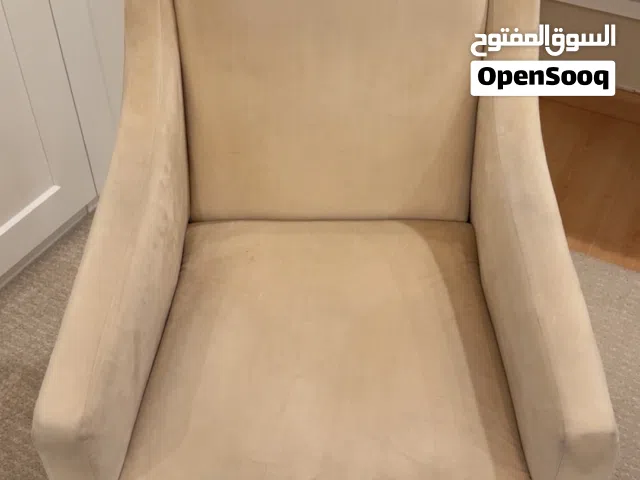 كرسي مخمل سكري