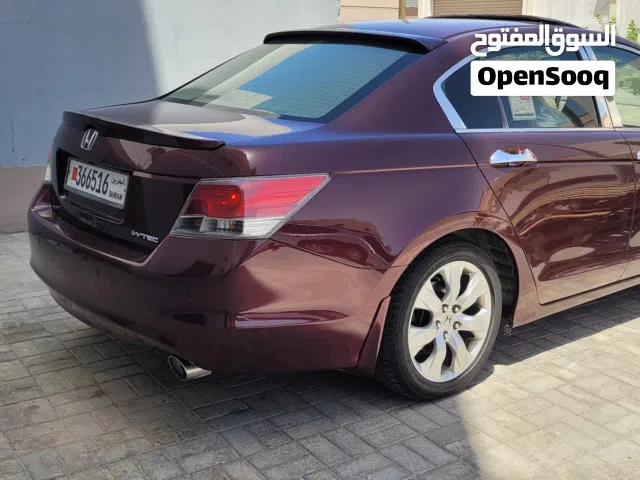 للبيع هوندا اكورد 4 سلندر الفل اوبشن موديل 2010 مسجل و مبيم الي شهر 12 السعر المطلوب 2100  للتواصل