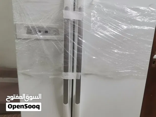 ثلاجه دايو اتنين باب بحاله جيده جدا