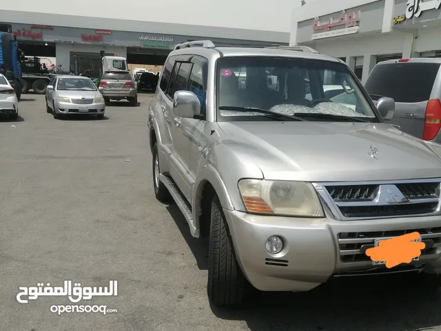 مستبوشي باجيرو 2006 استخدام نضيف جدا جدا مفحوصه جاهزه مجدده فقط امن ونقل ديركت