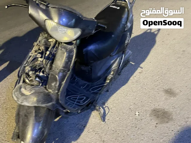 لكزز دراجه جديده بس ناقصها كفرات شلعه ومعدل شرط من تشلع تبطنش