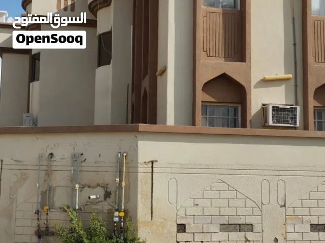 furniture room available in seeb souqe