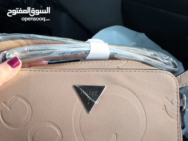 شنط ماركات متنوعه