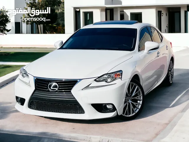 LEXUS IS 250  LADY DRIVEN  FULL SERVICE HISTORY FROM AGENCY  FIRST OWNER IN UAE