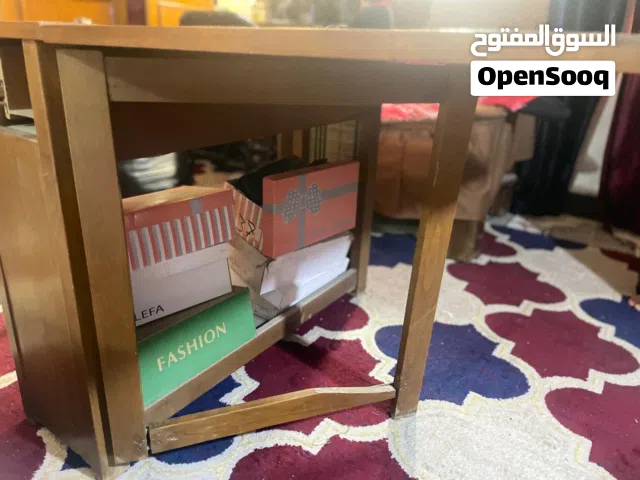 السلام عليكم ميز طعام بدون كراسي