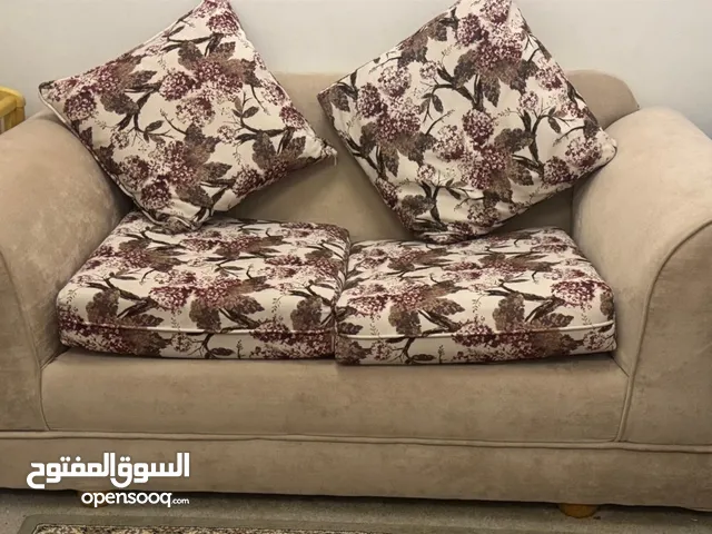كنبة صغيرة
