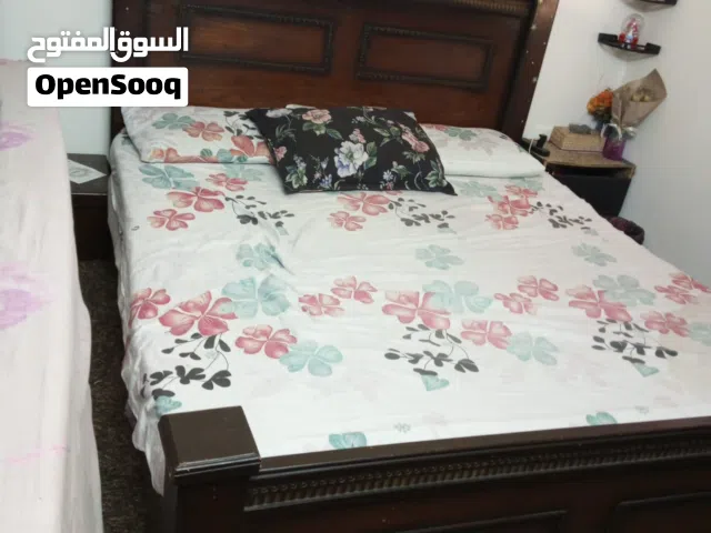 غرفه نوم كامله للبيع ب 170 د الموقع اربد خلف السيفوي