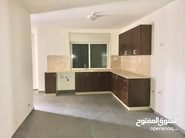 شقة للبيع في روابي الحي الاول مقابل كيو سنتر مباشرة