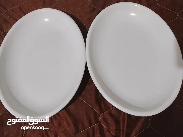 صحون فندقية مختلفة الاحجام لون أبيض ميلامين انيقة وفخمة غير قابل زينى بھا سفرتك برمضان