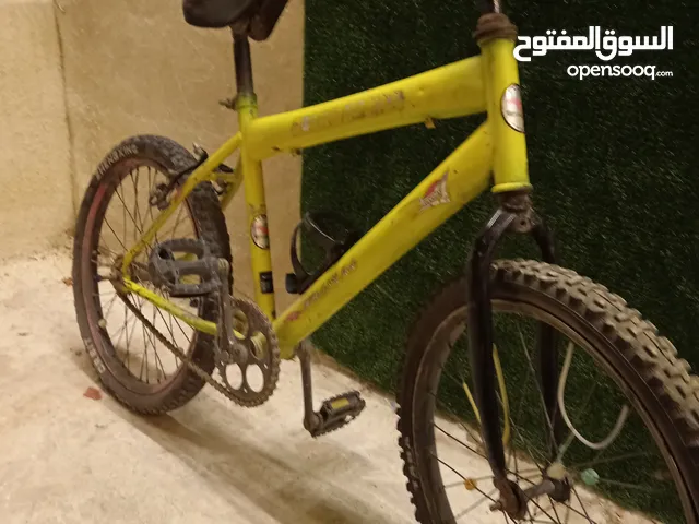 بسكليتات للبيع مستعمل الثنين جنطهم 21