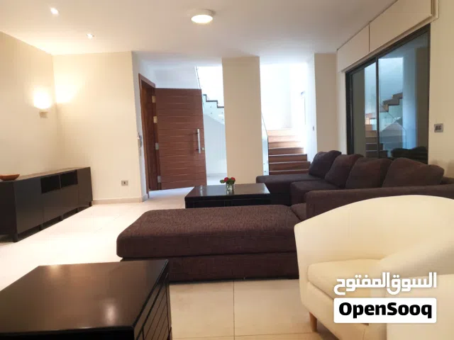 300 m2 3 Bedrooms Apartments for Rent in Amman Al Rabiah