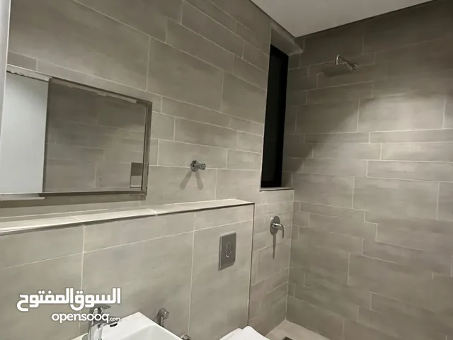240 m2 3 Bedrooms Apartments for Rent in Al Riyadh Ar Rawabi