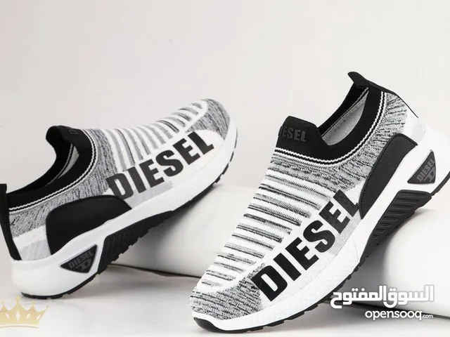 حفاية DIESEL الشهيرة من نمرة 40 إلى 45