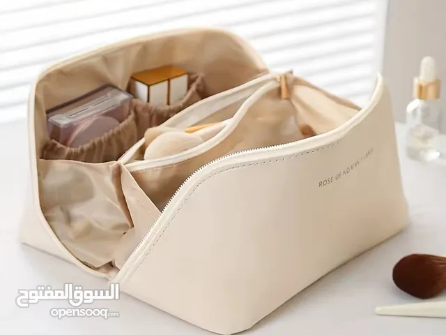 حقيبة تنظيم أدوات الزينة النسائية، حقيبة تخزين المكياج الالوان ( ابيض ، بني ، اسود ، زهري )