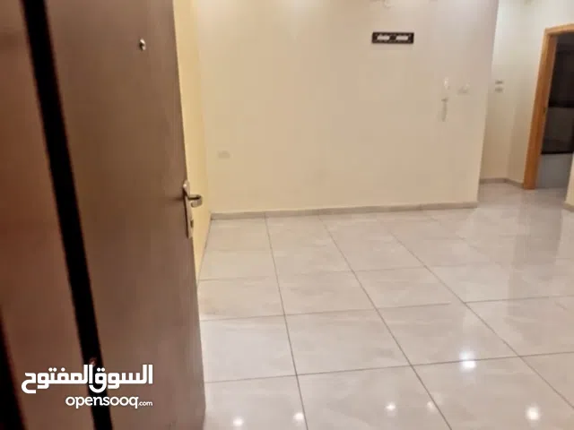 100 m2 2 Bedrooms Apartments for Rent in Ramallah and Al-Bireh Beitunia