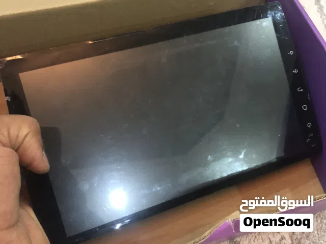 شاشه  نضيفه مع امبري فاير 1200واط ماركه اميركي قديمي فيه مراوح ماركه اصليه مش تعبانه فنان وصوت واضح